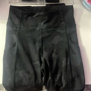 Lululemon wonder train leggings